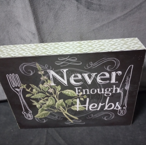 Blossom Bucket Never Enough Herbs Sign Size 8x6x1 NWT - Picture 4 of 9
